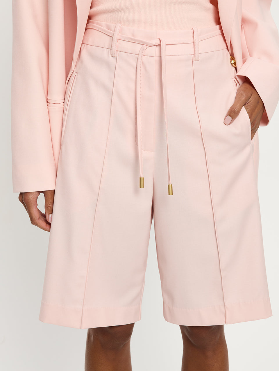 H35PINK-PINK-DELANY-SHORT-04