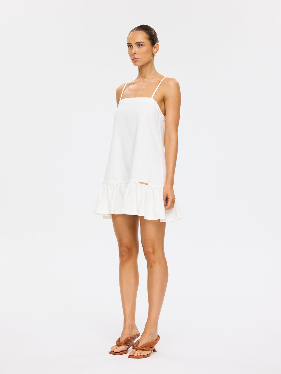 M191WHI_Emilie-Denim-Dress_White_2