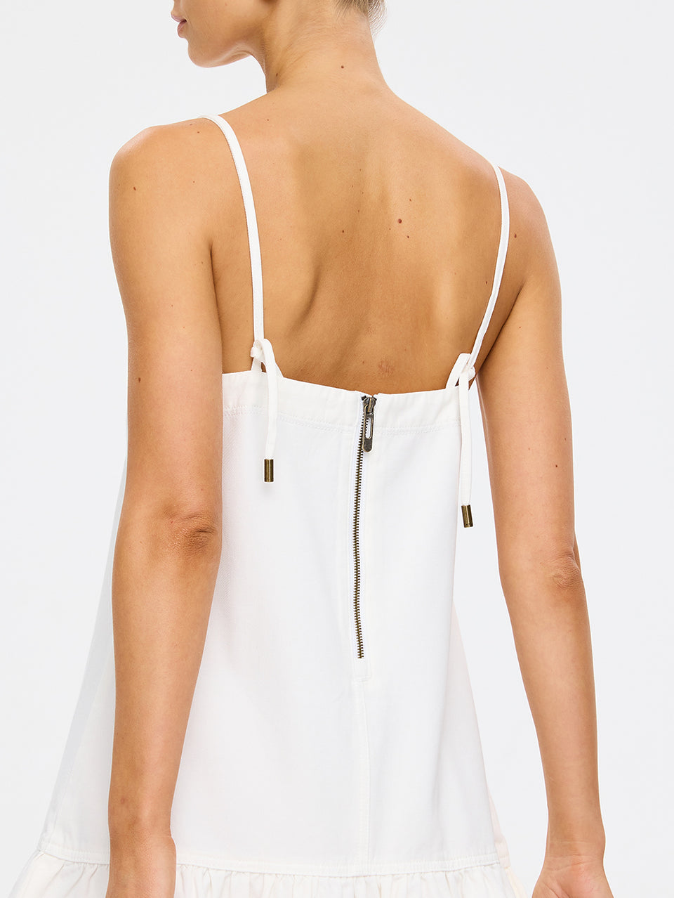 M191WHI_Emilie-Denim-Dress_White_4