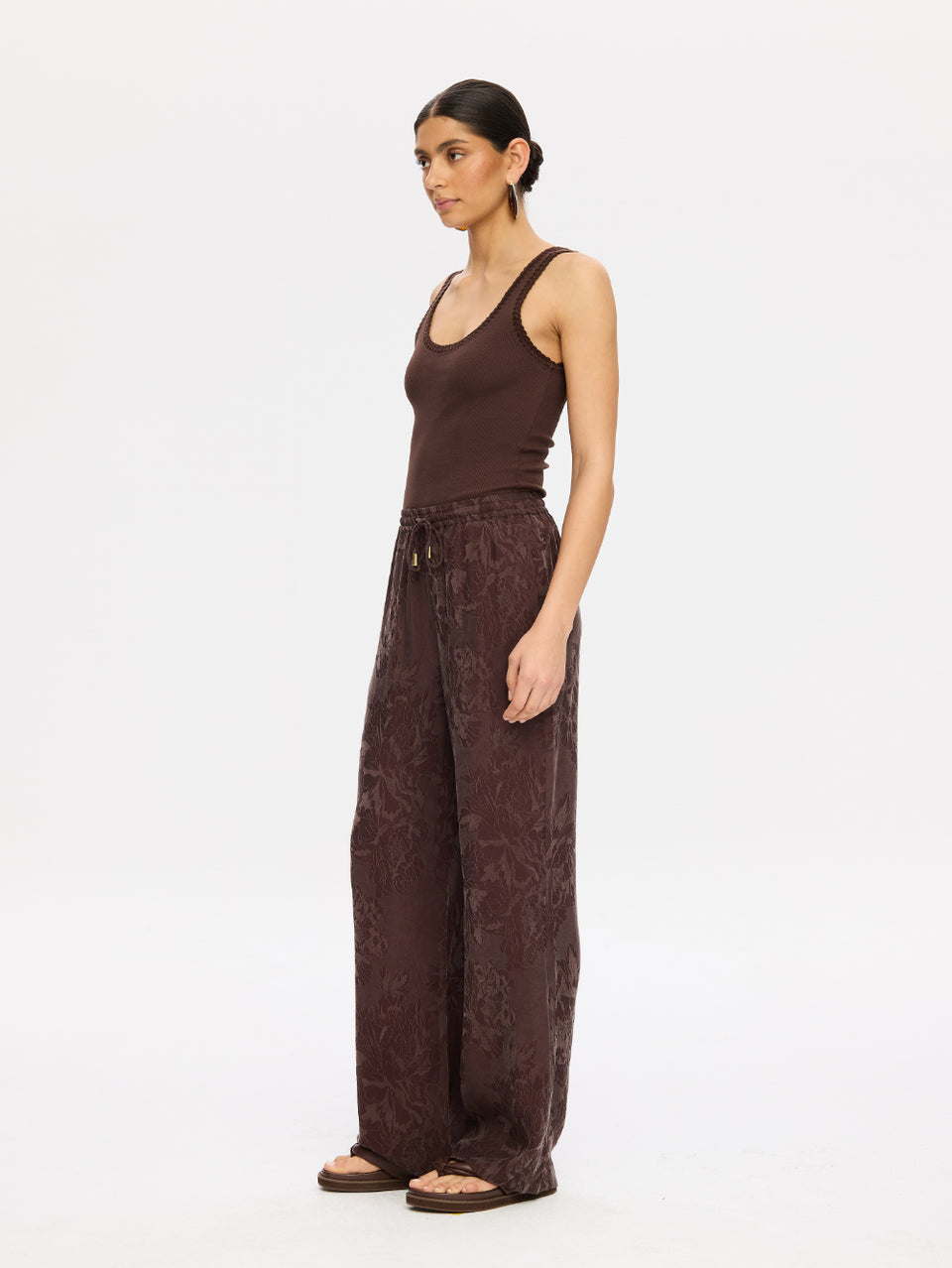 P74CHO-Brea-Pant-Chocolate-02