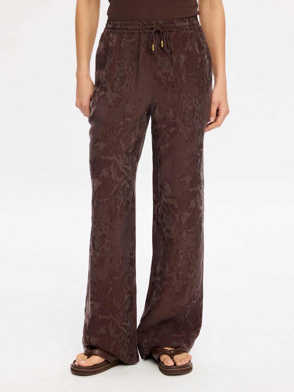 P74CHO-Brea-Pant-Chocolate-07