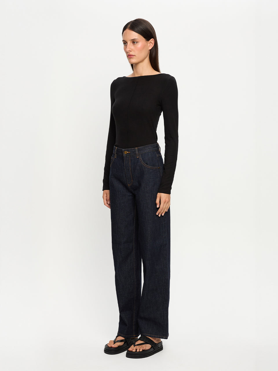 Quinn-Knit-Top-Black-02jpg