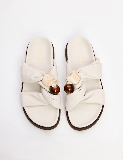 Kora Twist Flat