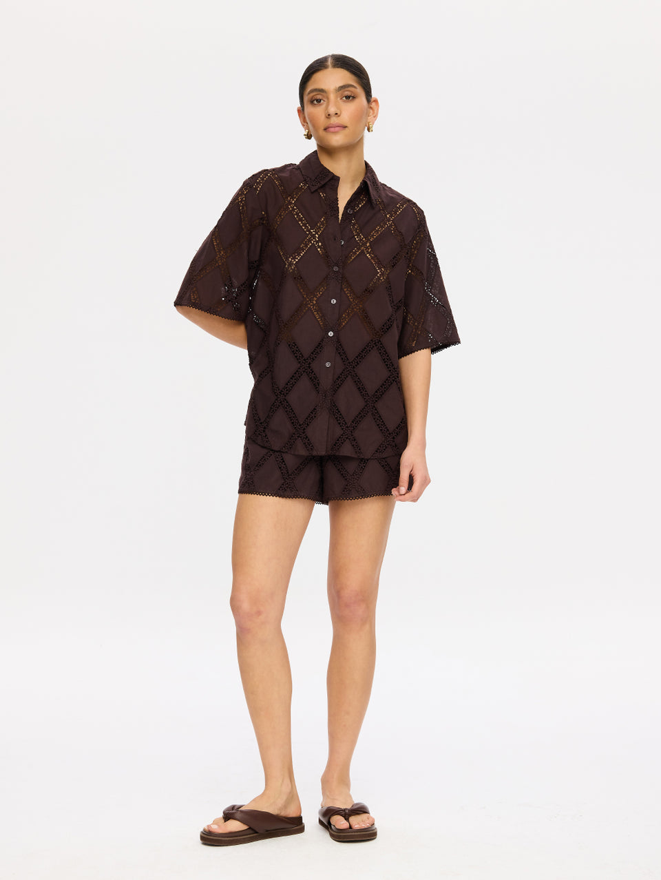 T161CHO-Izzy-Shirt-Chocolate-06