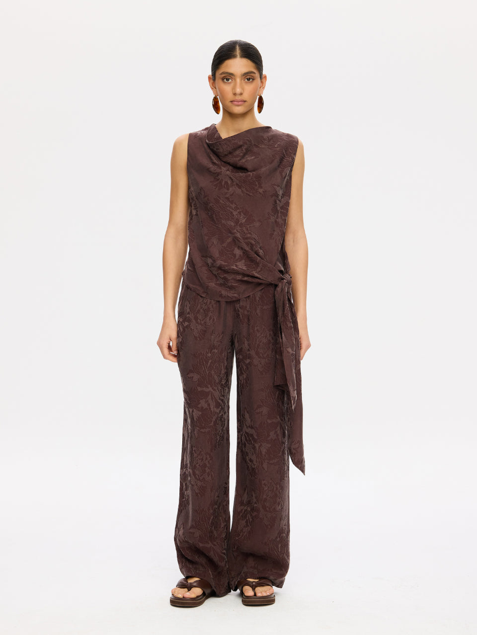 T320CHO-Brea Top-Chocolate-01